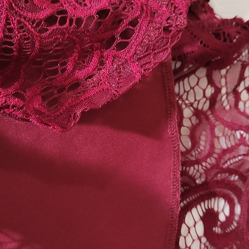 SCOBE Lace Sleeveless Top with accessory Size S - Picture 6 of 7